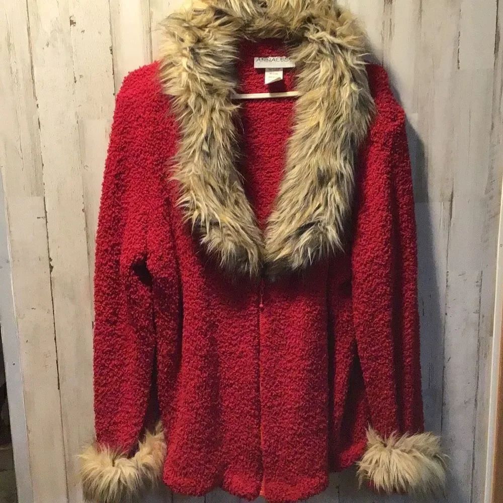 Sweater vintage red teddy sweater by Annalese size medium